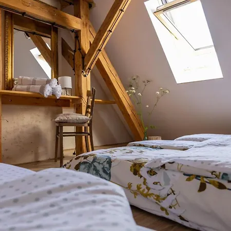 Quarto em Acomodações Particulares Tworcze Poddasze Elgnowo Dąbrówno