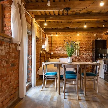 Tworcze Poddasze Elgnowo Homestay Dabrowno (Ostroda)